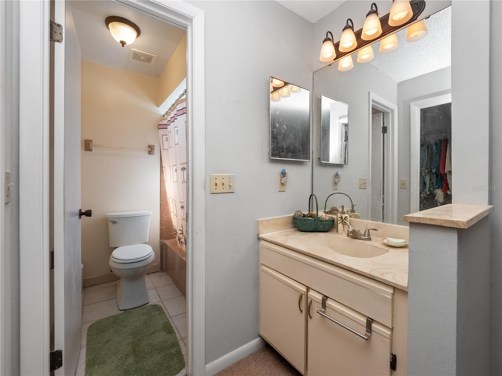 Image 14 of 29 For 3012 Semoran Boulevard 2