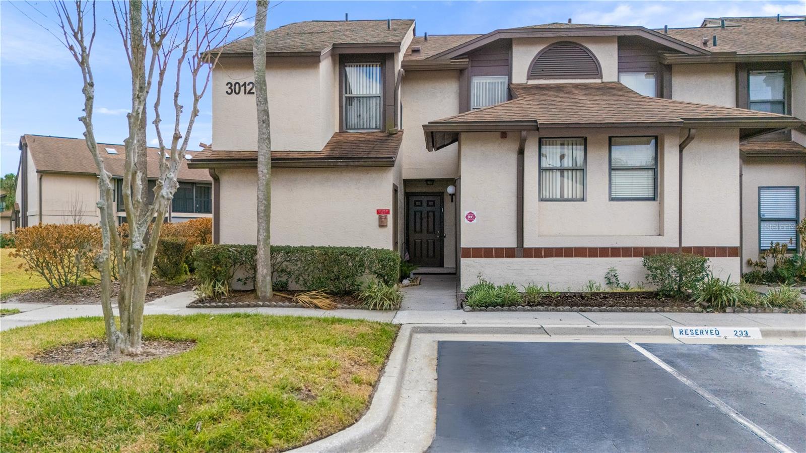 Image 2 of 29 For 3012 Semoran Boulevard 2