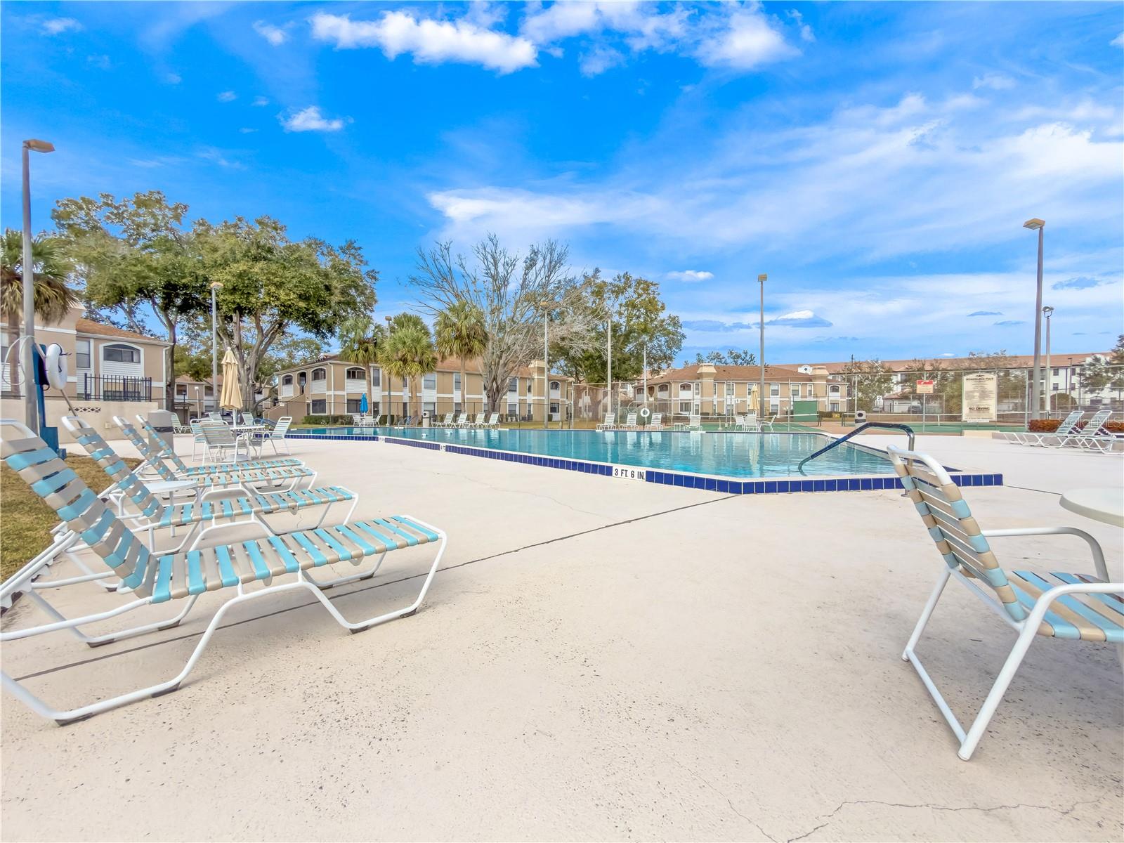 Image 28 of 29 For 3012 Semoran Boulevard 2