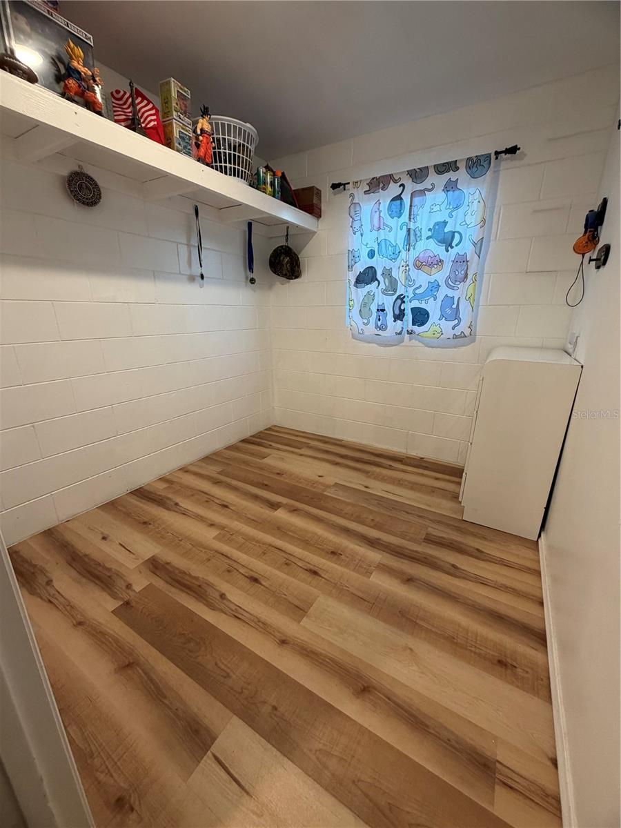 Image 12 of 15 For 137 Nowell Street