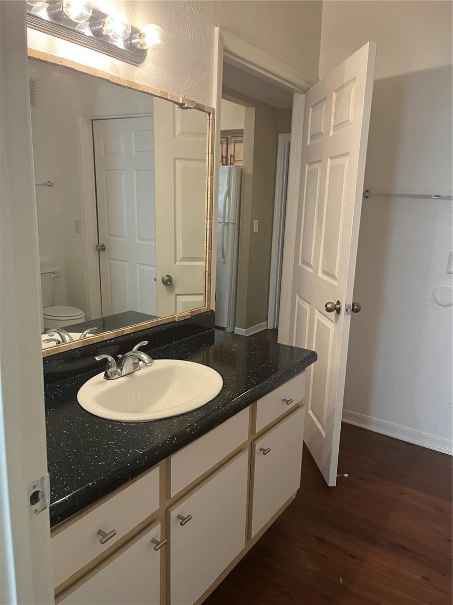 Image 8 of 13 For 5971 Westgate Drive 1212