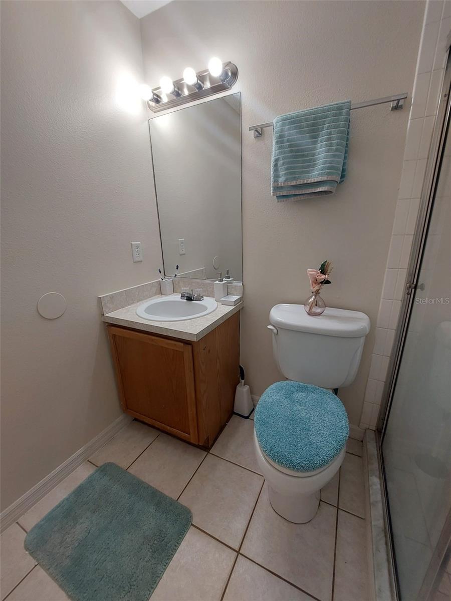 Image 16 of 29 For 307 Oakland Avenue