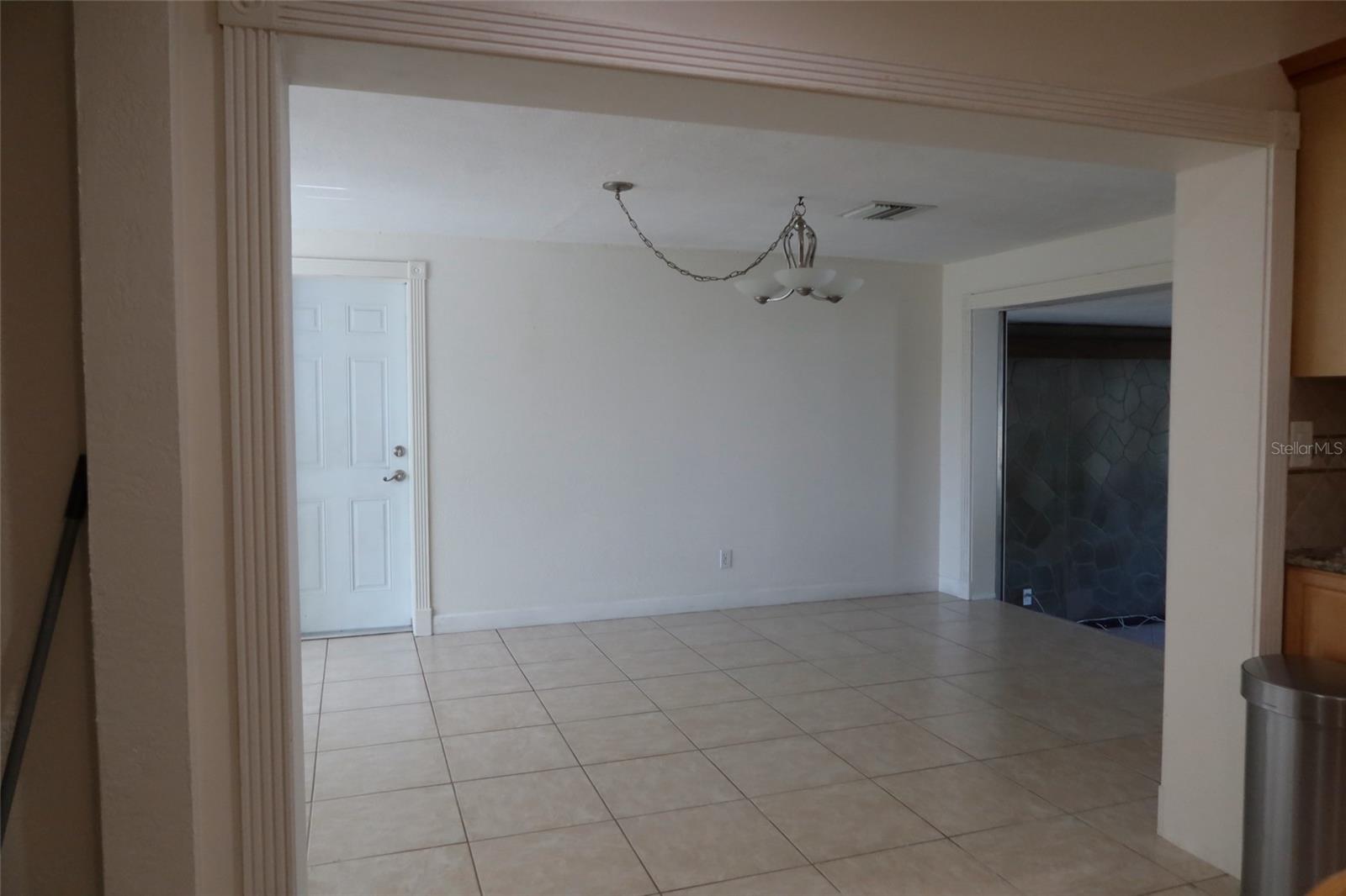 Image 25 of 30 For 3713 Benson Avenue N