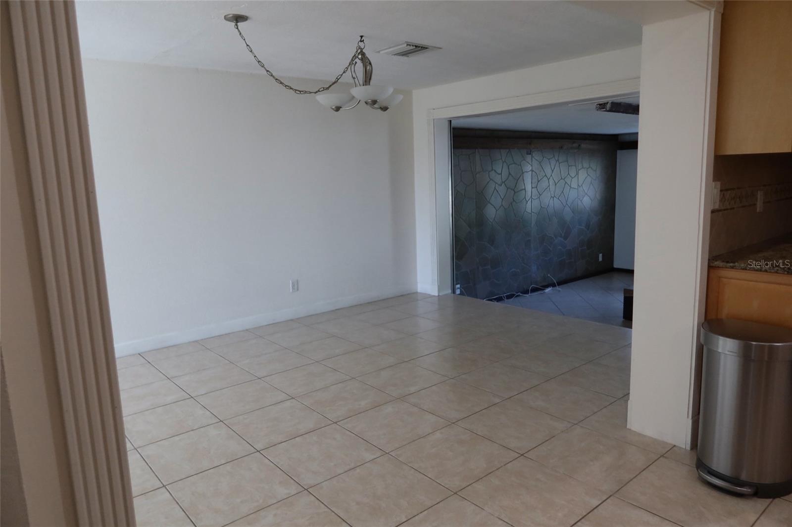 Image 27 of 30 For 3713 Benson Avenue N