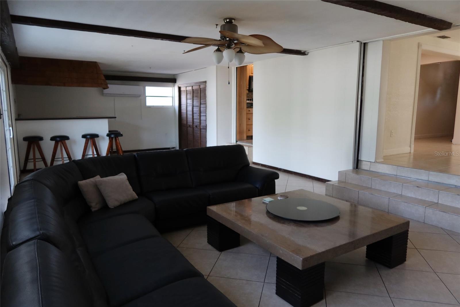 Image 4 of 30 For 3713 Benson Avenue N