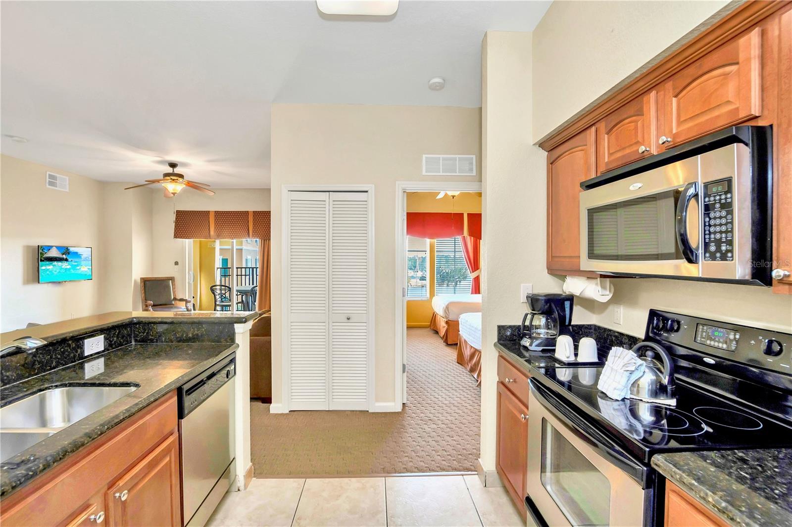 Image 11 of 26 For 8113 Resort Village Drive 4404