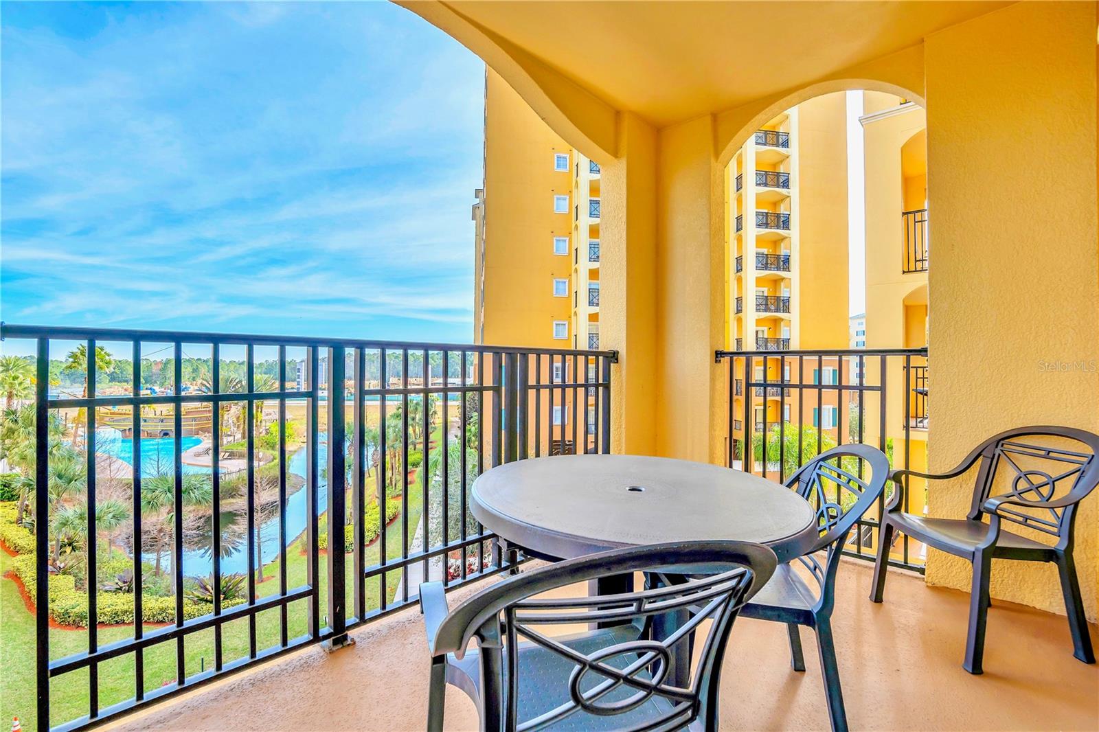 Image 22 of 26 For 8113 Resort Village Drive 4404