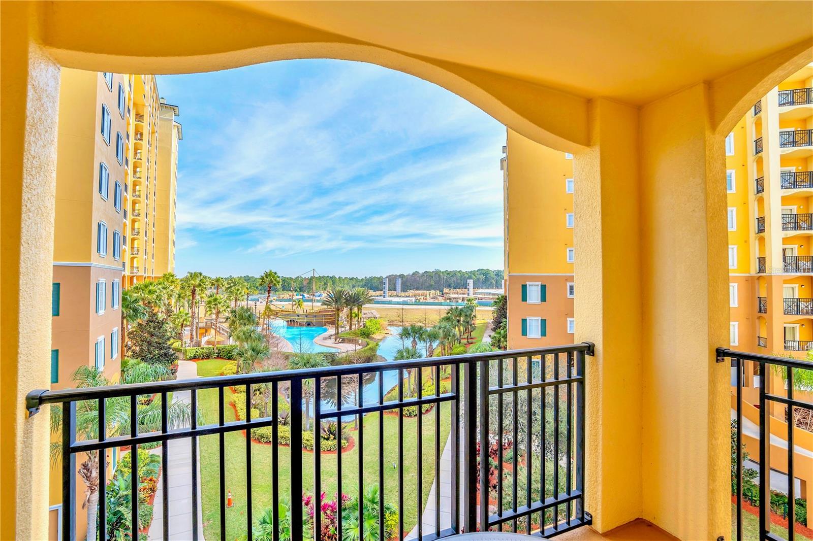 Image 24 of 26 For 8113 Resort Village Drive 4404