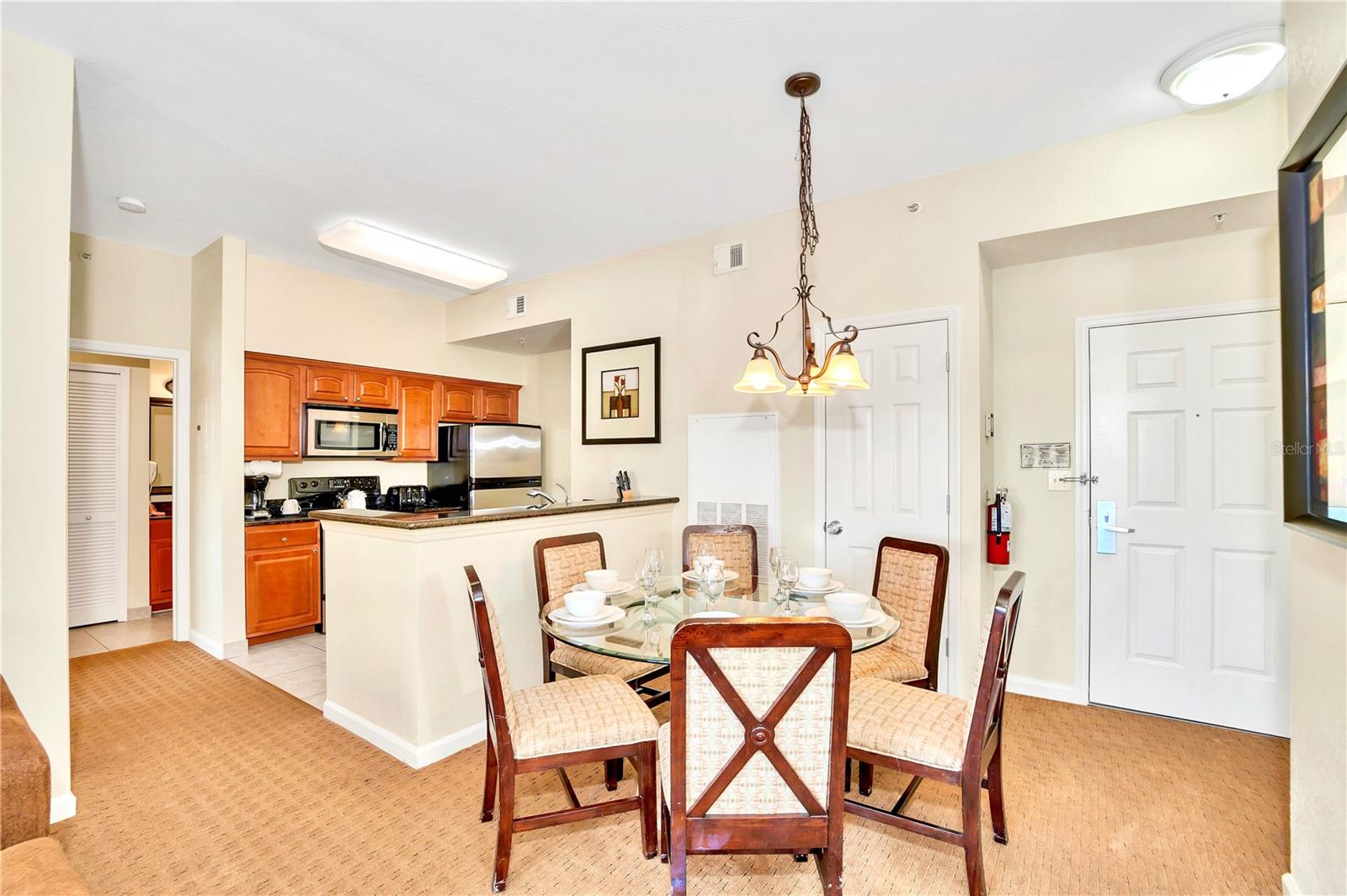 Image 9 of 26 For 8113 Resort Village Drive 4404