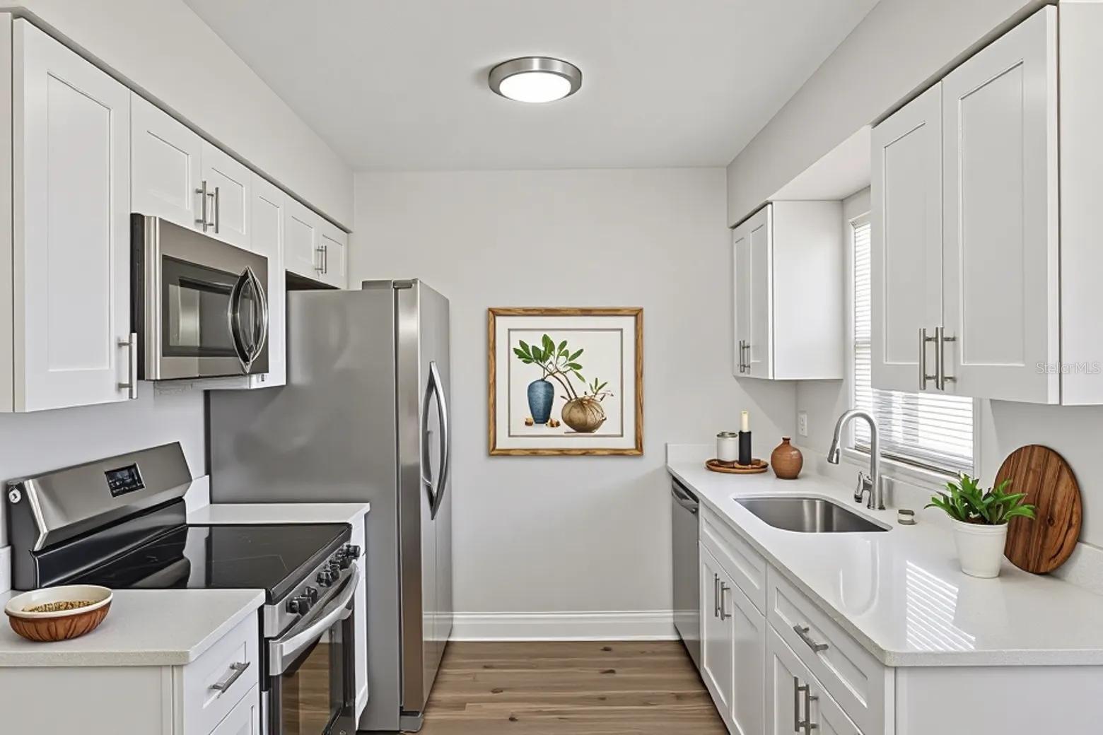 Image 14 of 39 For 433 Apopka Hills Circle