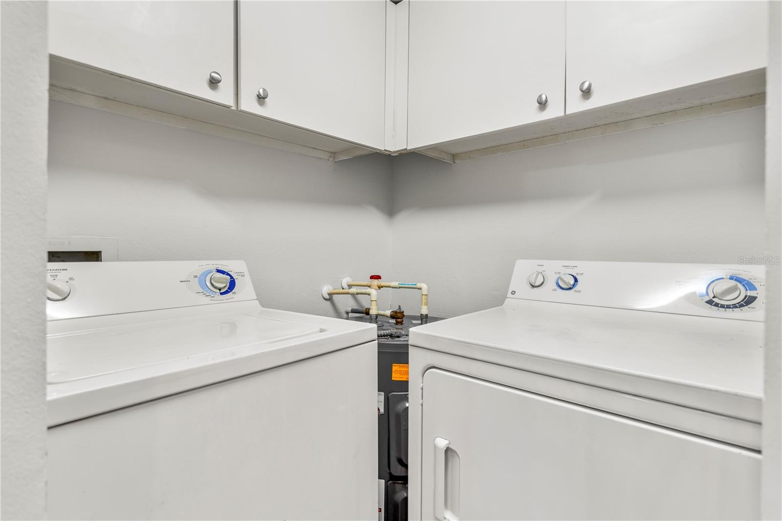 Image 22 of 27 For 1454 Farringdon Circle