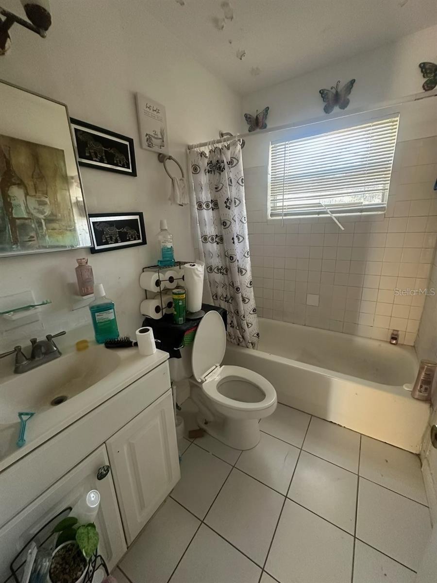 Image 9 of 12 For 4203 Clarinda Street