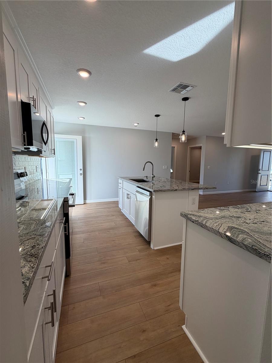 Image 5 of 13 For 111 Pearl Street