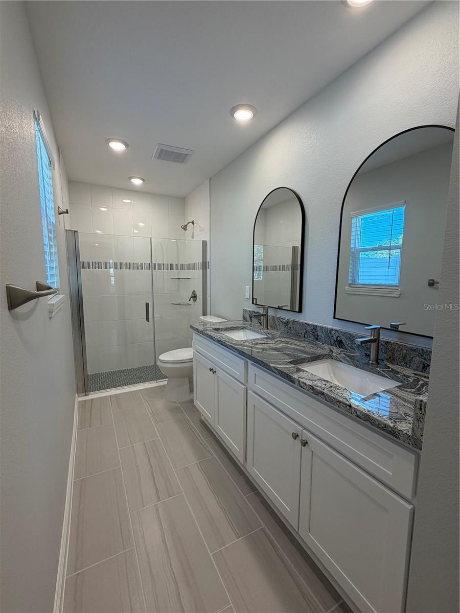 Image 8 of 13 For 111 Pearl Street