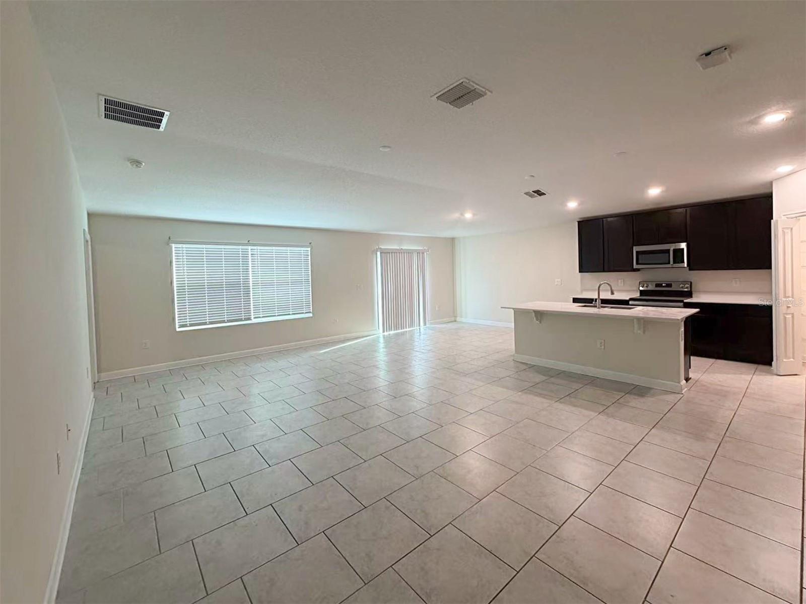 Image 24 of 52 For 416 Andrea Circle