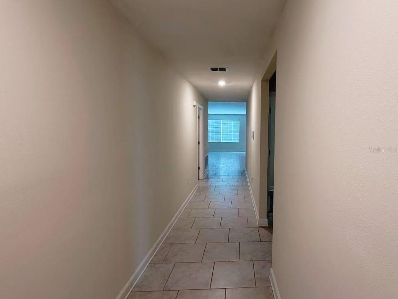 Image 4 of 52 For 416 Andrea Circle