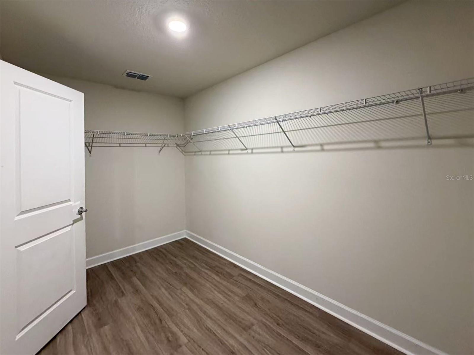 Image 43 of 52 For 416 Andrea Circle