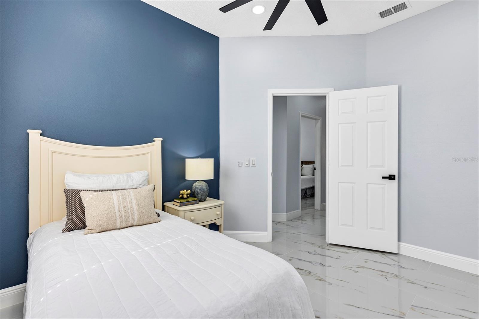 Image 30 of 52 For 1829 Snaresbrook Way