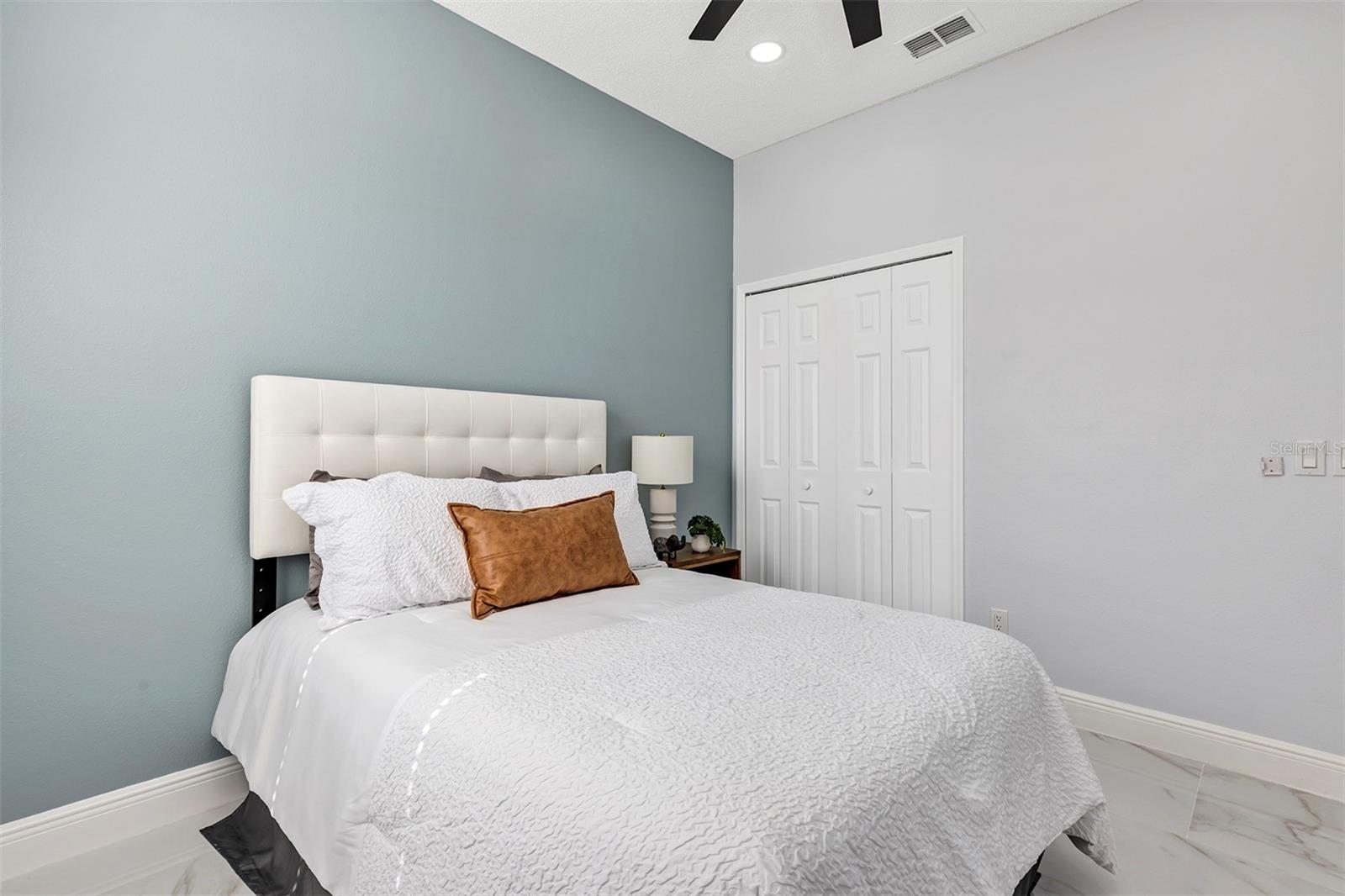 Image 32 of 52 For 1829 Snaresbrook Way