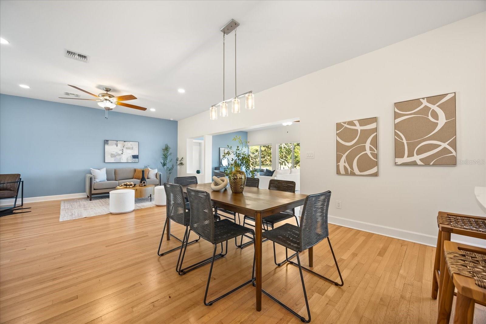 Image 14 of 42 For 4311 Waterfront Parkway