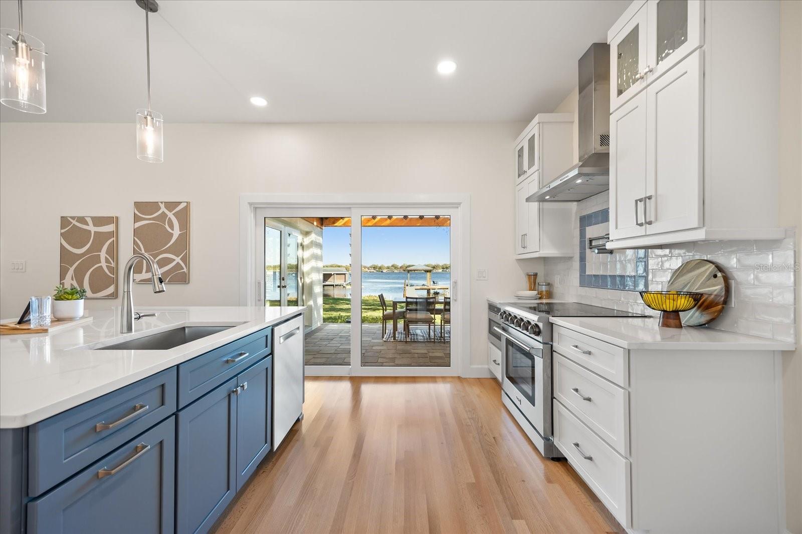 Image 18 of 42 For 4311 Waterfront Parkway