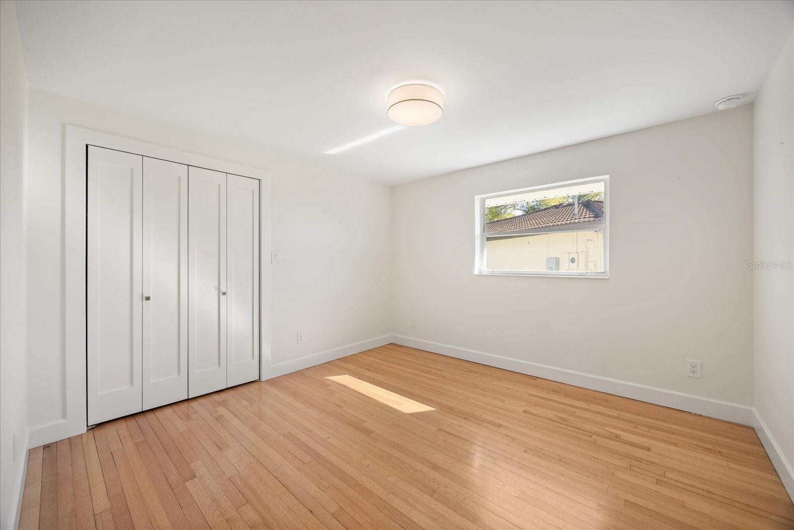 Image 25 of 42 For 4311 Waterfront Parkway