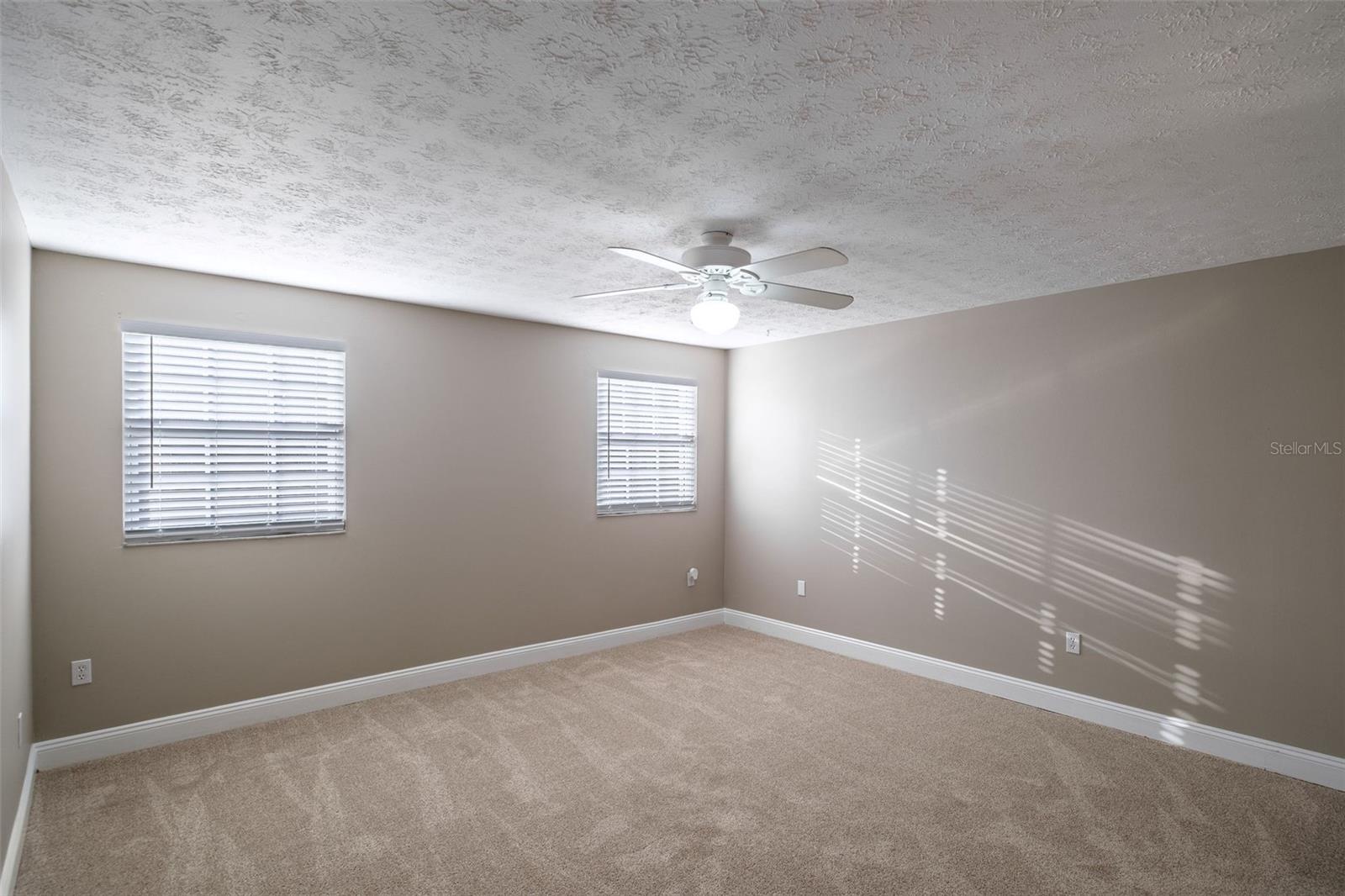 Image 17 of 31 For 4388 Lake Underhill Road 21c2