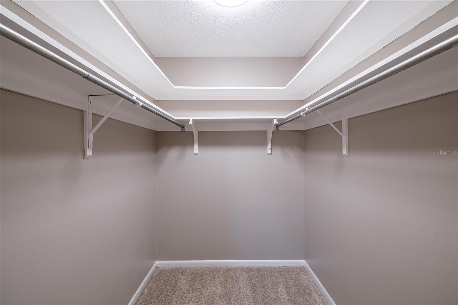 Image 19 of 31 For 4388 Lake Underhill Road 21c2