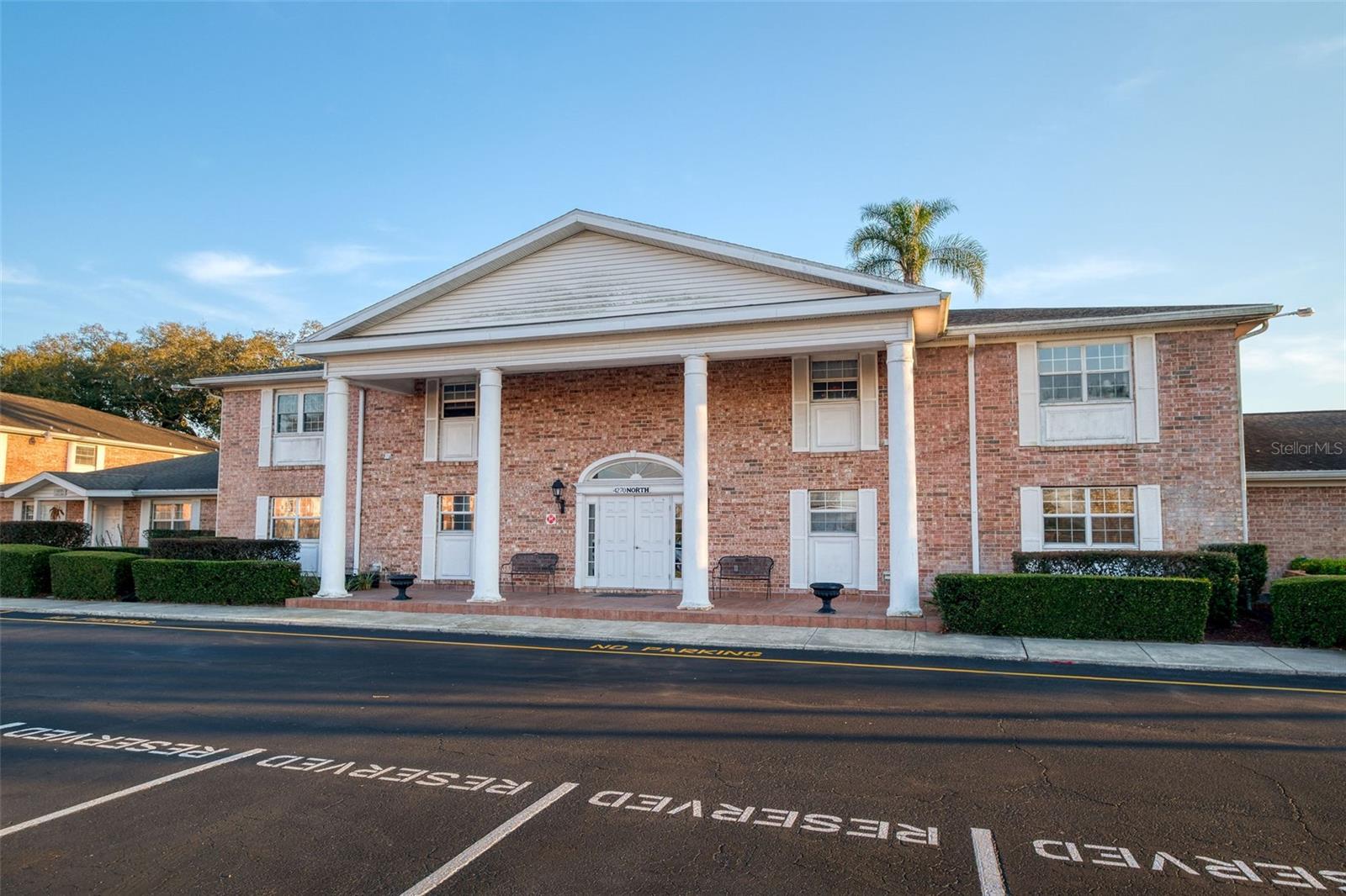 Image 26 of 31 For 4388 Lake Underhill Road 21c2