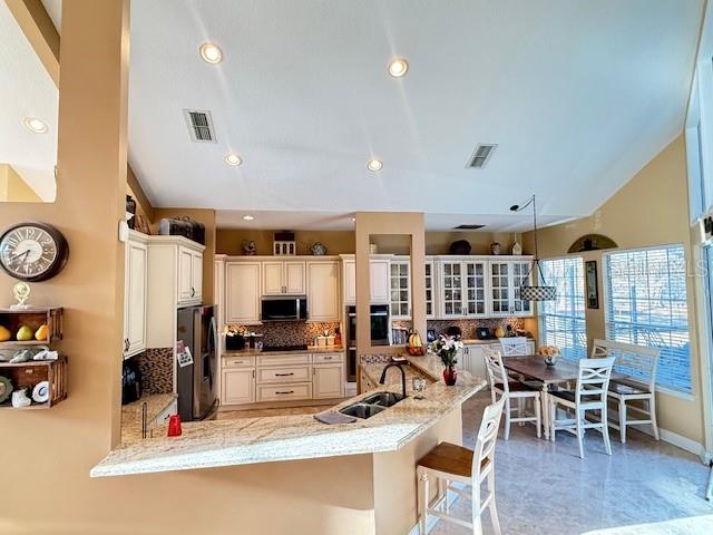 Image 31 of 64 For 7912 Courtleigh Drive