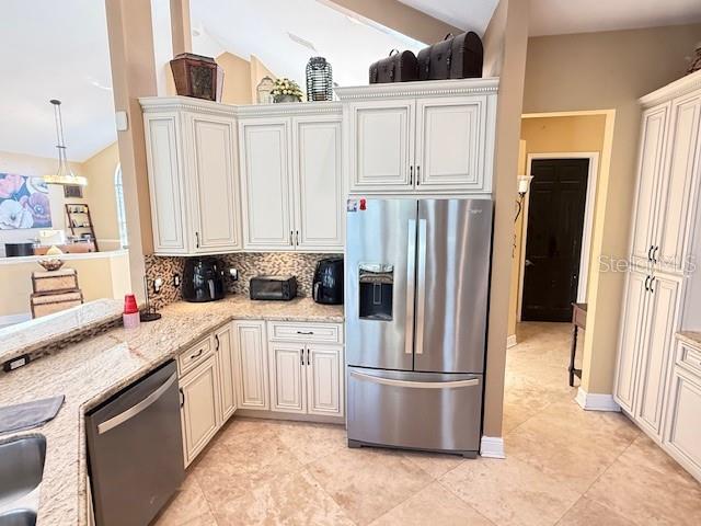 Image 33 of 64 For 7912 Courtleigh Drive