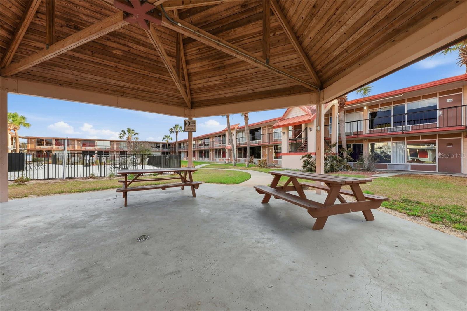 Image 12 of 21 For 43420 Highway 27  140