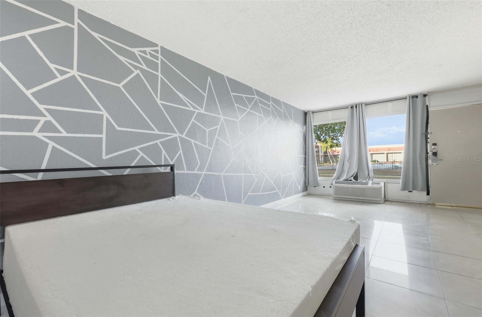 Image 8 of 21 For 43420 Highway 27  140