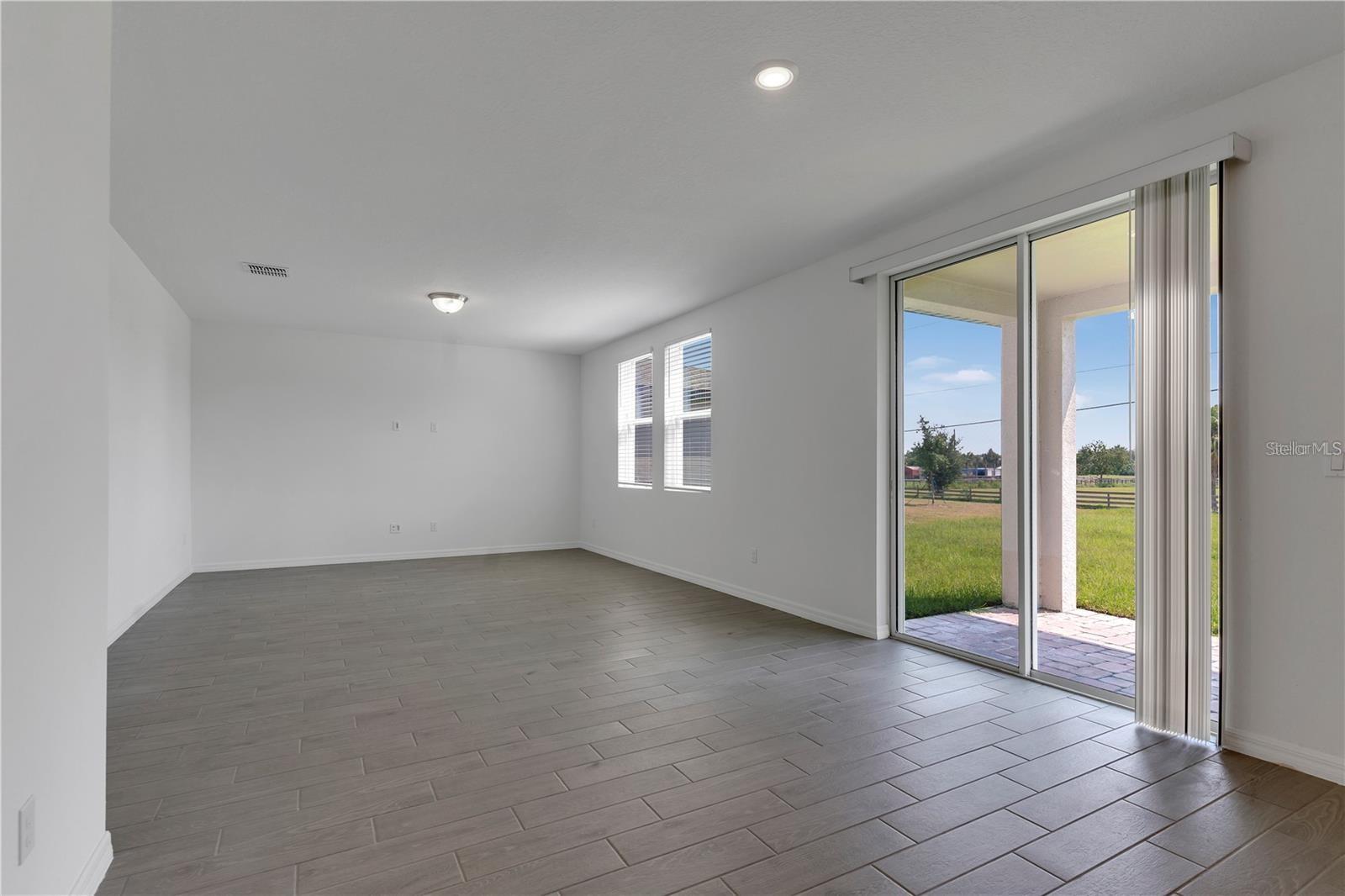 Image 10 of 28 For 4603 Sidesaddle Trail