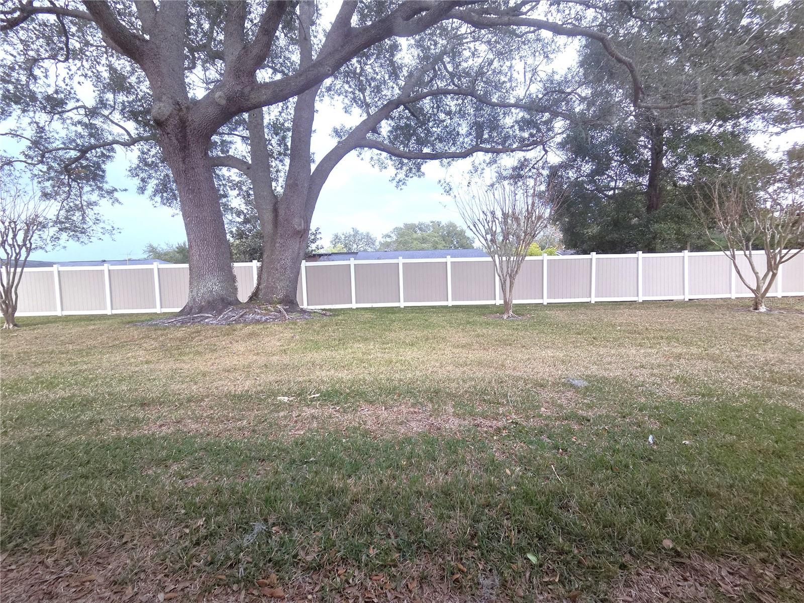 Image 11 of 31 For 5130 Lazy Oaks Drive 5130