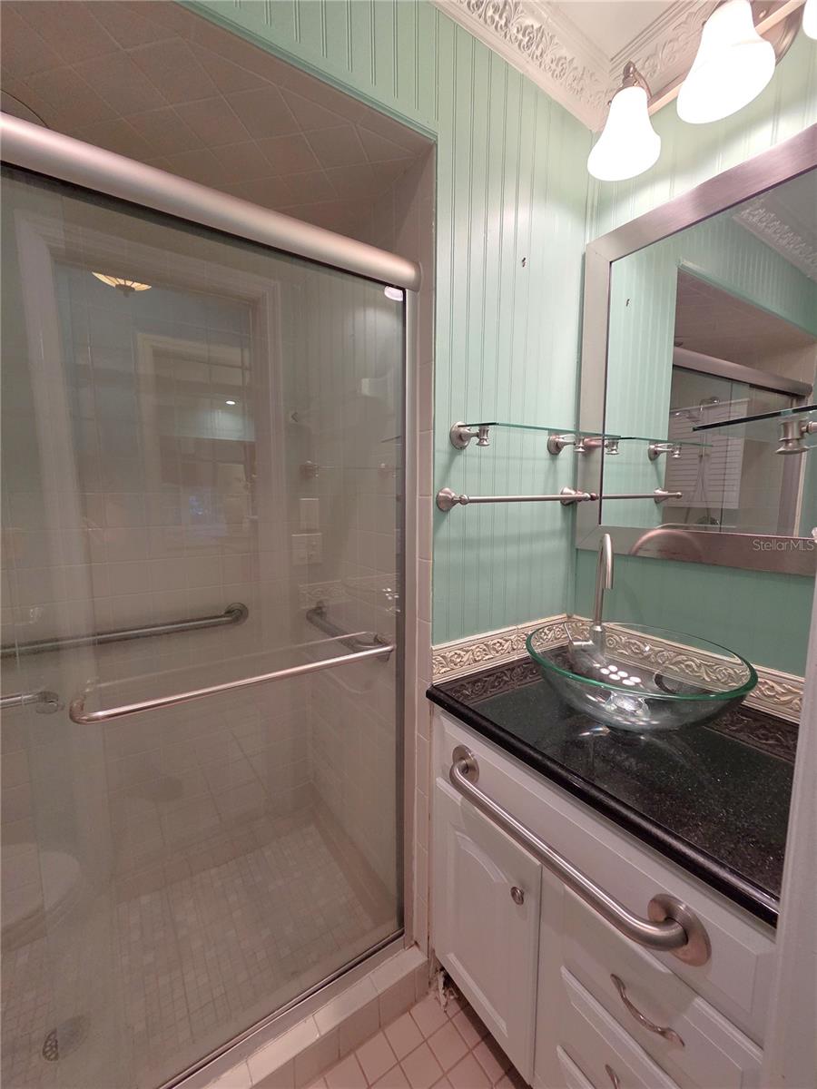 Image 24 of 31 For 5130 Lazy Oaks Drive 5130