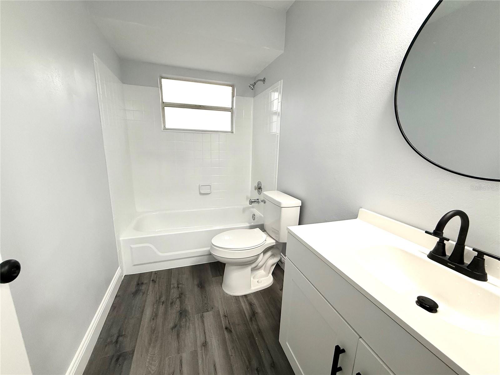 Image 17 of 30 For 2419 Liela Lee Court