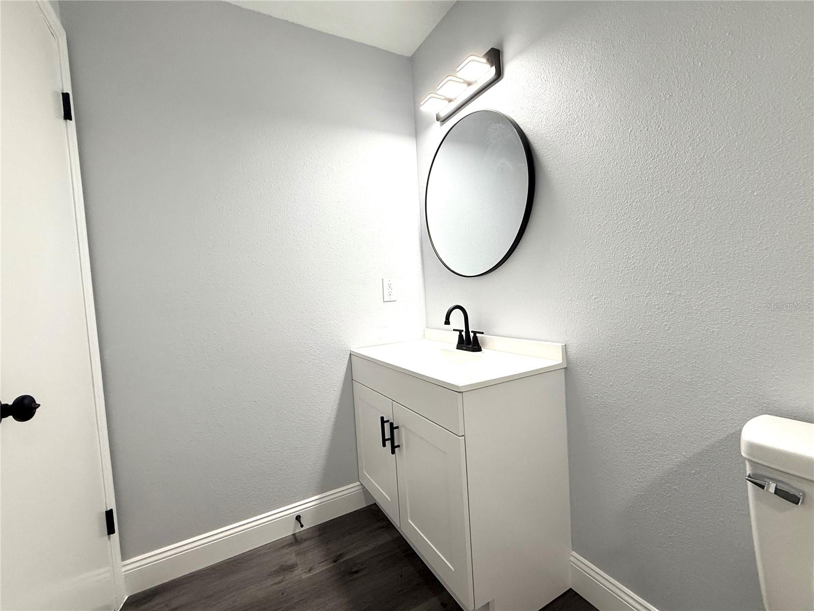 Image 19 of 30 For 2419 Liela Lee Court