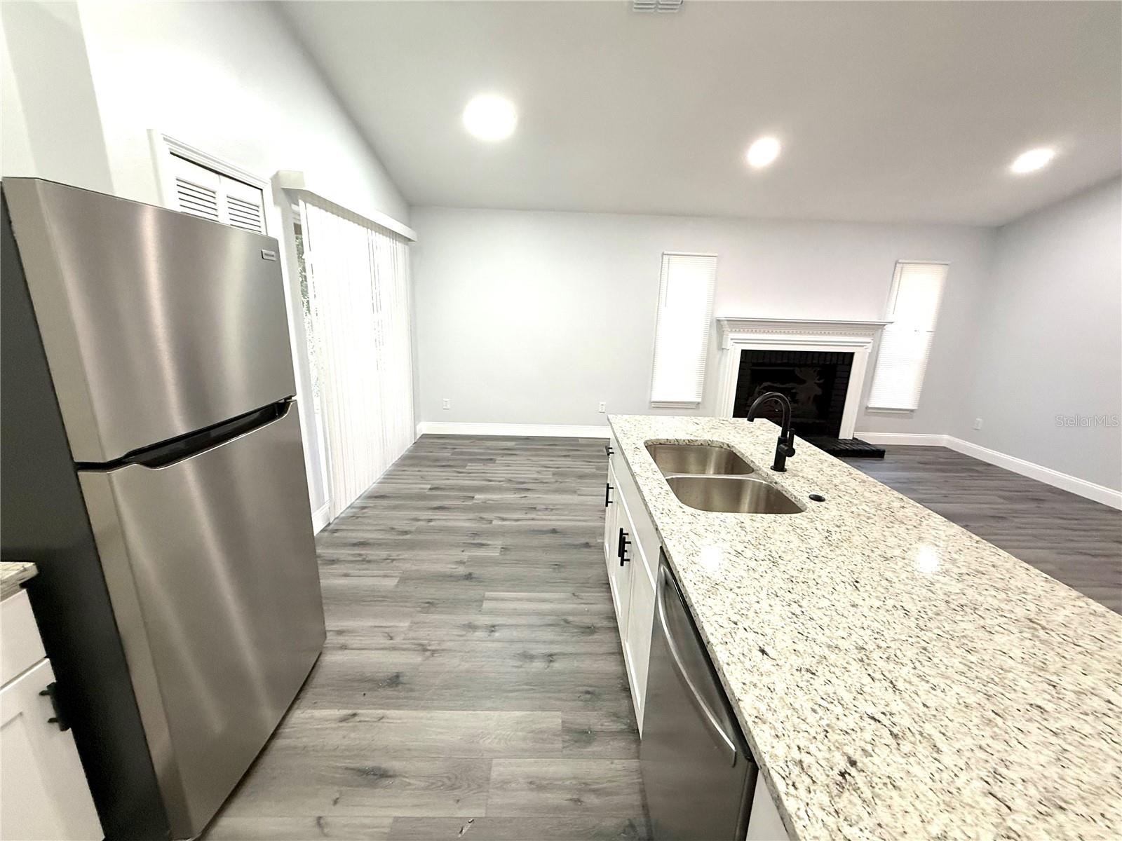 Image 9 of 30 For 2419 Liela Lee Court