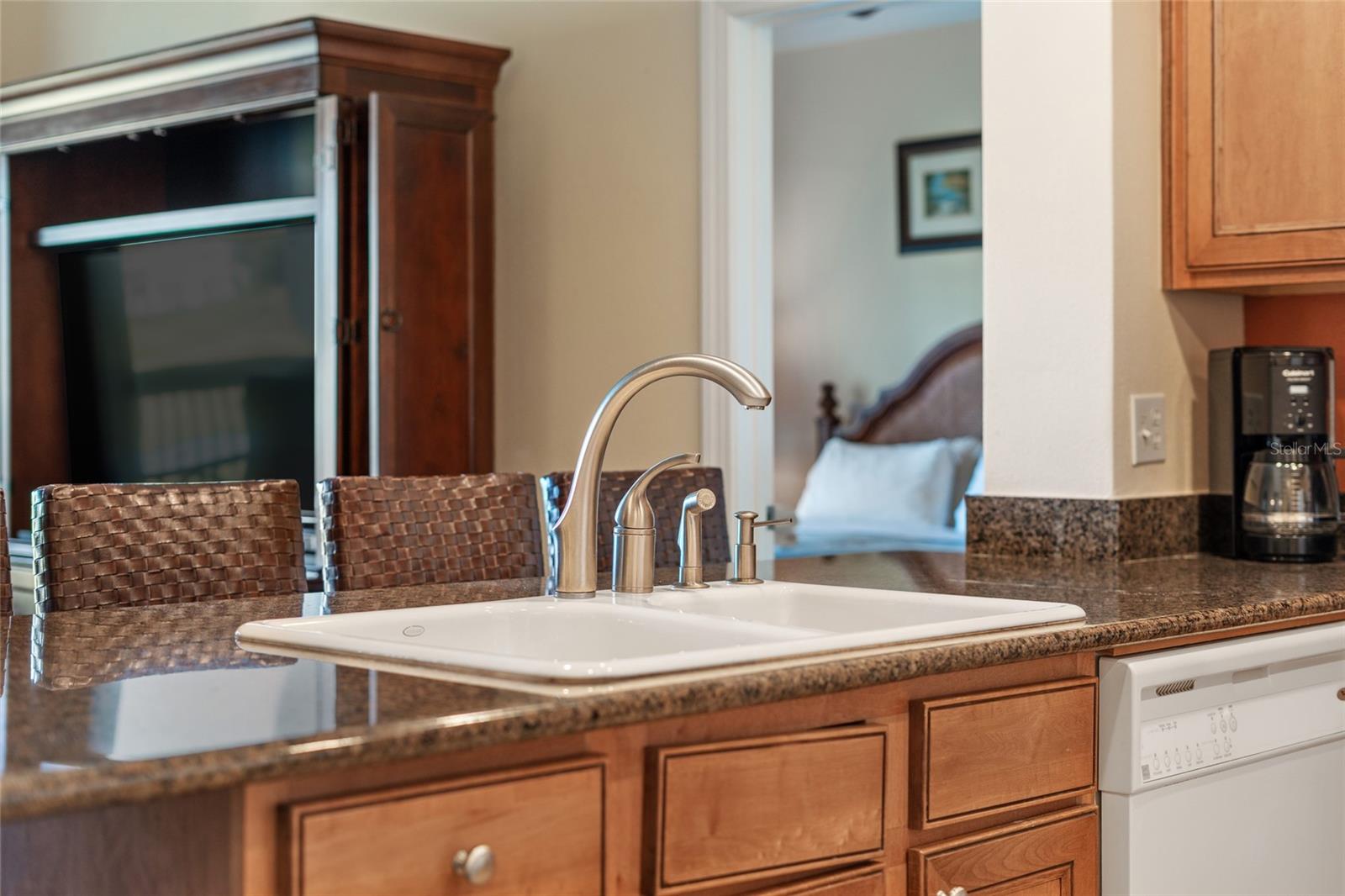 Image 13 of 45 For 1597 Heritage Crossing Court 302