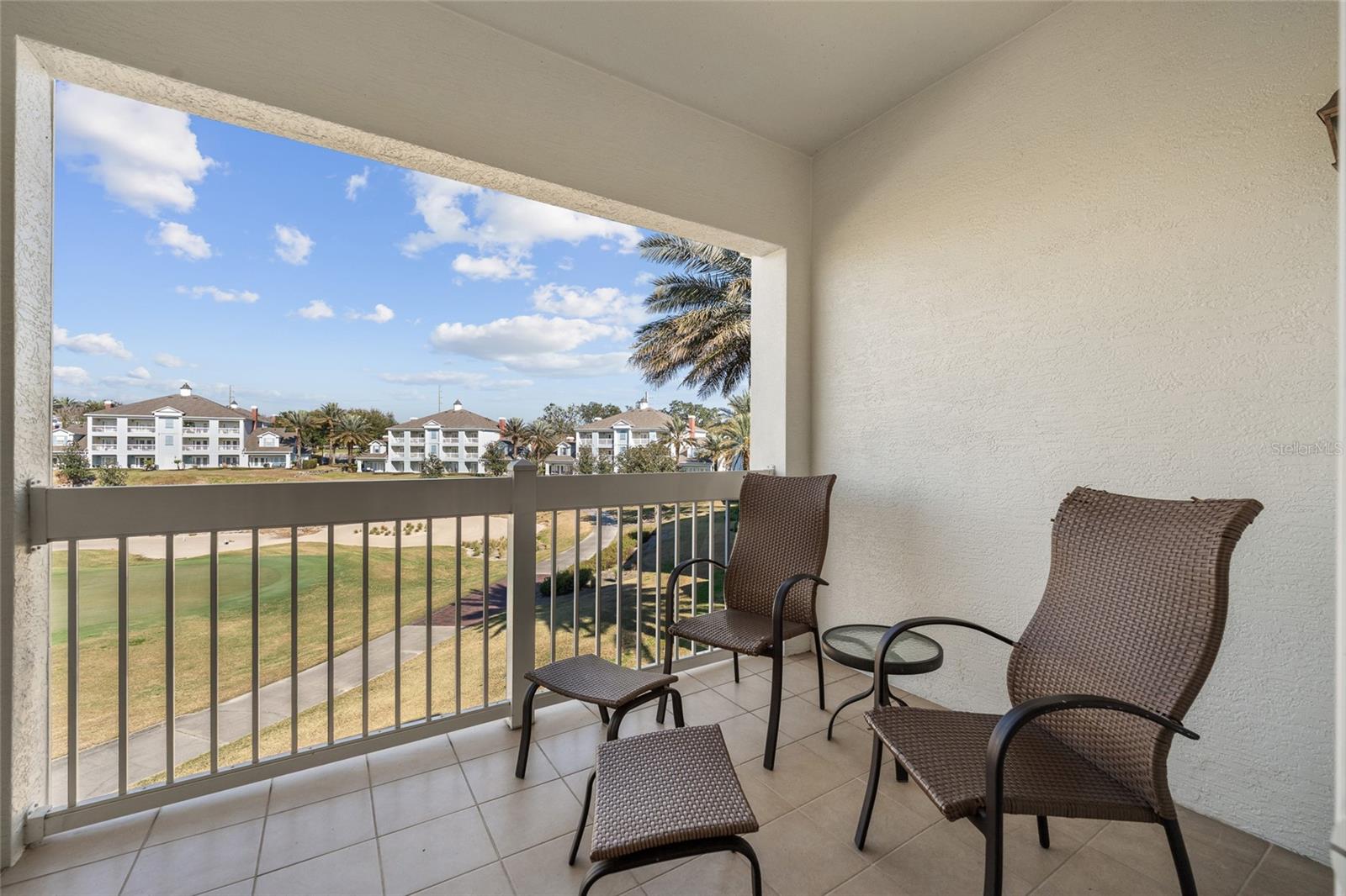 Image 2 of 45 For 1597 Heritage Crossing Court 302