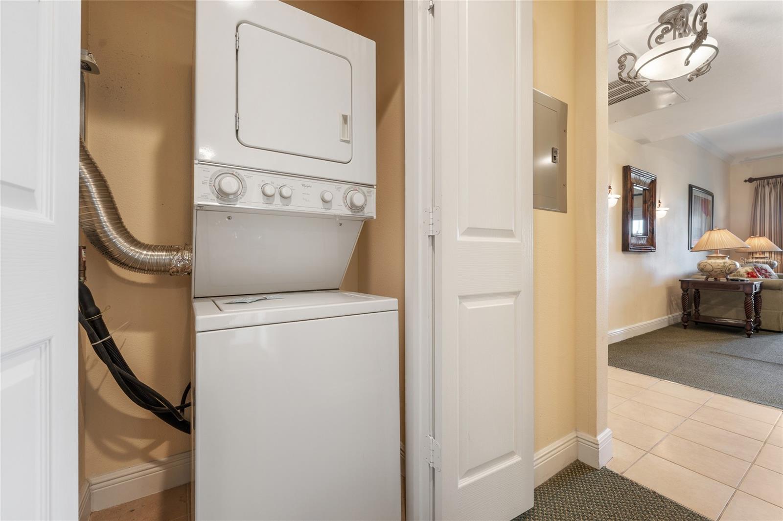 Image 29 of 45 For 1597 Heritage Crossing Court 302