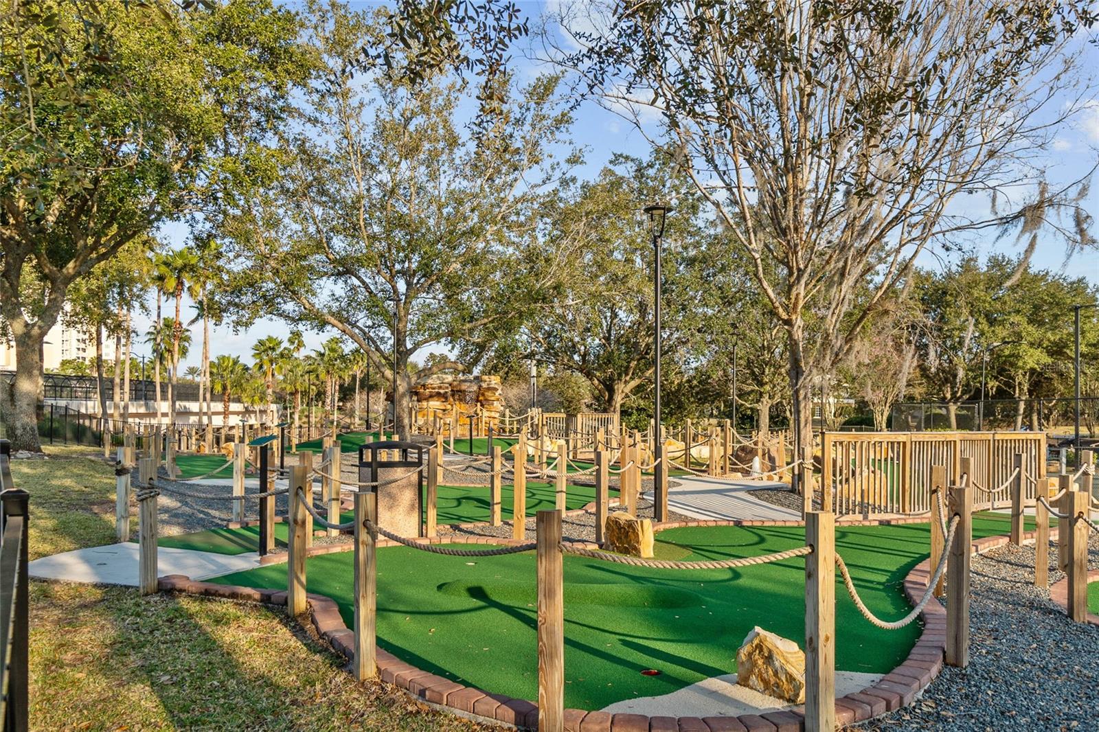 Image 34 of 45 For 1597 Heritage Crossing Court 302