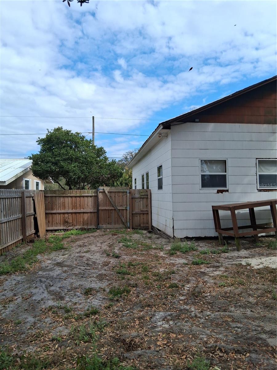 Image 14 of 22 For 9328 7th Avenue