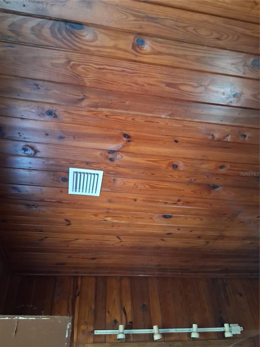 Image 6 of 22 For 9328 7th Avenue