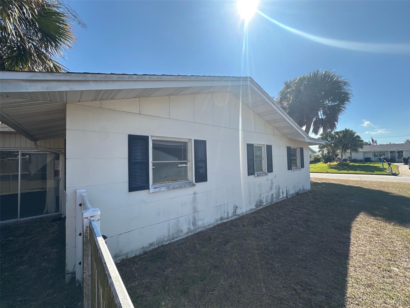 Image 5 of 5 For 525 Glen Oak Road