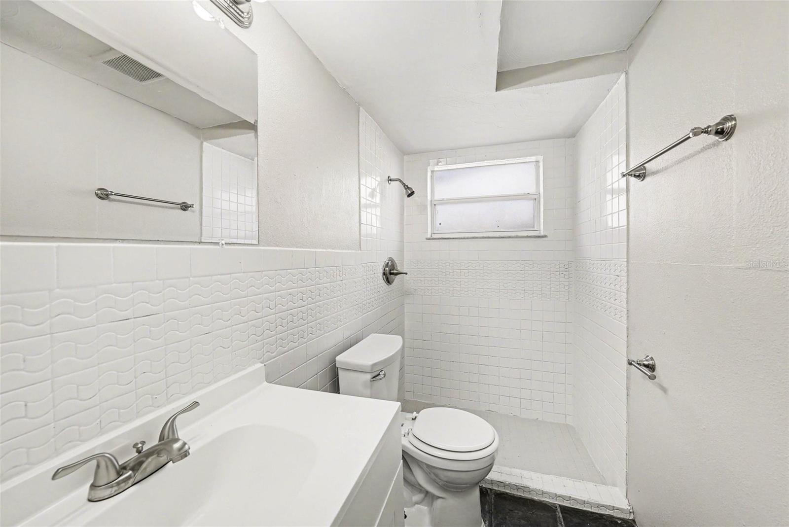 Image 14 of 15 For 7214 Ingleside Drive