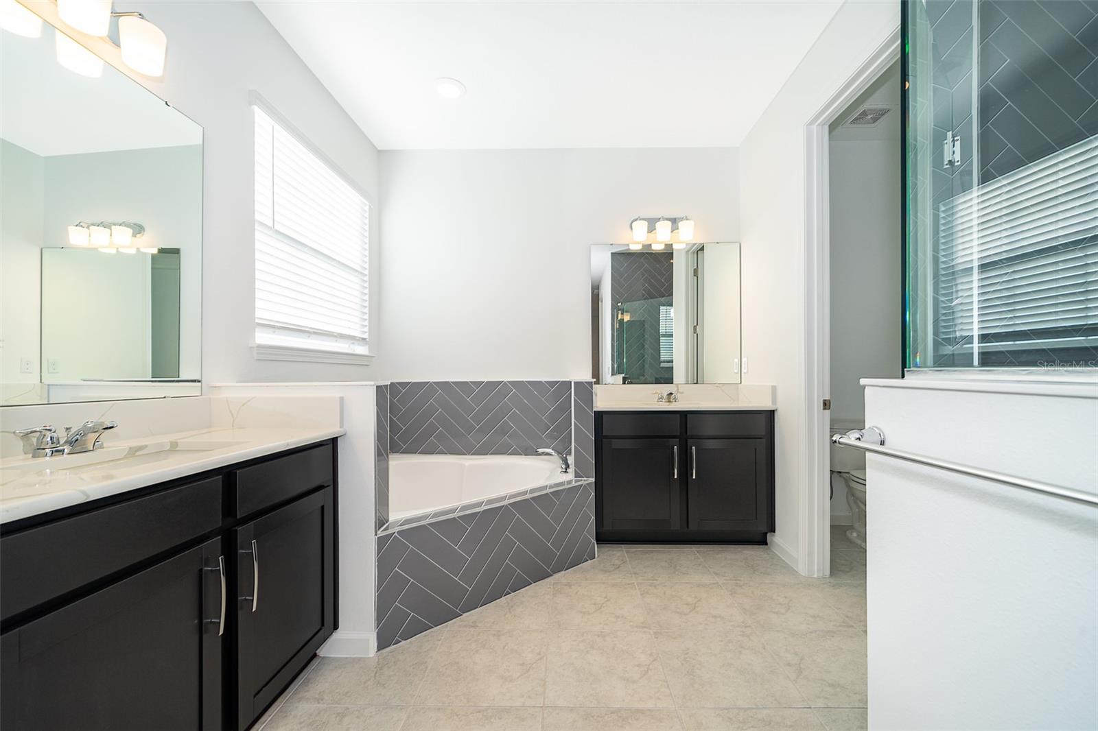 Image 26 of 32 For 4767 Cragmere Loop