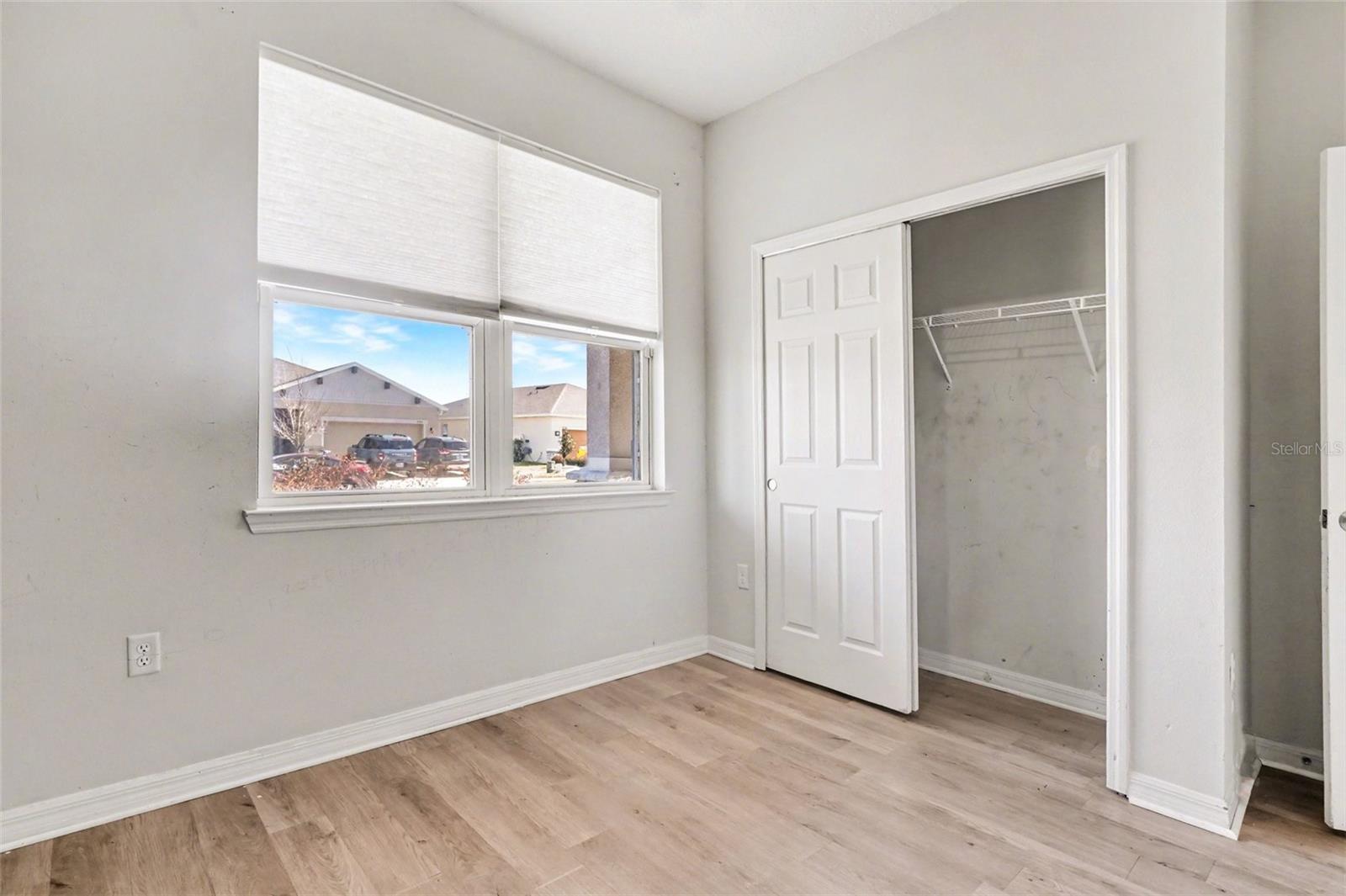 Image 16 of 32 For 2735 Rowan Street