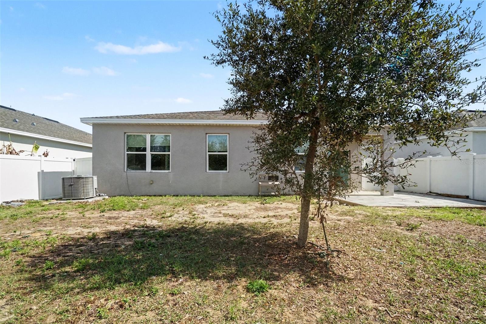 Image 31 of 32 For 2735 Rowan Street